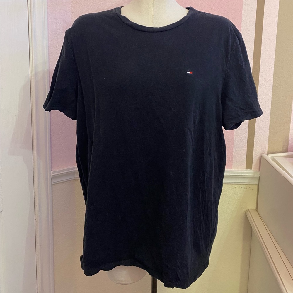 vintage tommy hilfiger tee